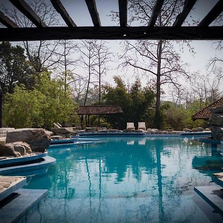 Hotel Siddhartha Wildlife Retreat Meghauli Esterno foto